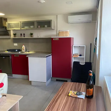 Na Namesti Frystak Apartment